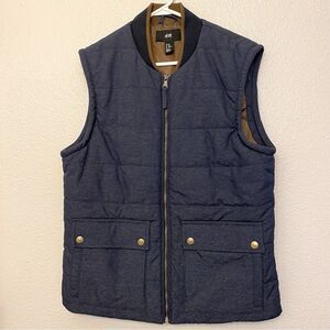 H&M Men’s full zip Puffer Vest blue chambray front pockets size 40R